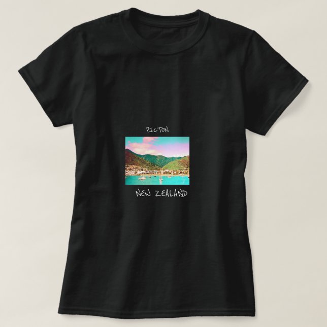 Picton Harbour New Zealand Reise T-Shirt (Design vorne)
