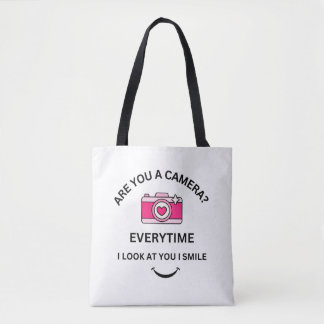 Picture Perfect Liebe Pink Camera Design Shoulder