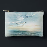 Picturesque Watercolor Beach Szene Name Zubehörtasche<br><div class="desc">Diese schöne Aquarelllandschaft ist personalisiert mit einem eleganten Skriptnamen. Genießen Sie einen für sich selbst oder als wunderbares Geschenk. Alle Fragen zum Design,  senden Sie einfach einen Chat und wir freuen uns,  Ihnen zu helfen.</div>