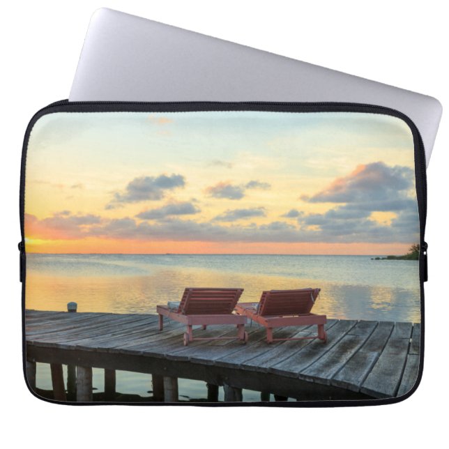 Pier mit Blick auf den Ozean, Belize Laptopschutzhülle (Vorderseite)