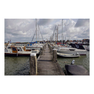Pier mit Booten und Yachten in Marken Niederlande Poster