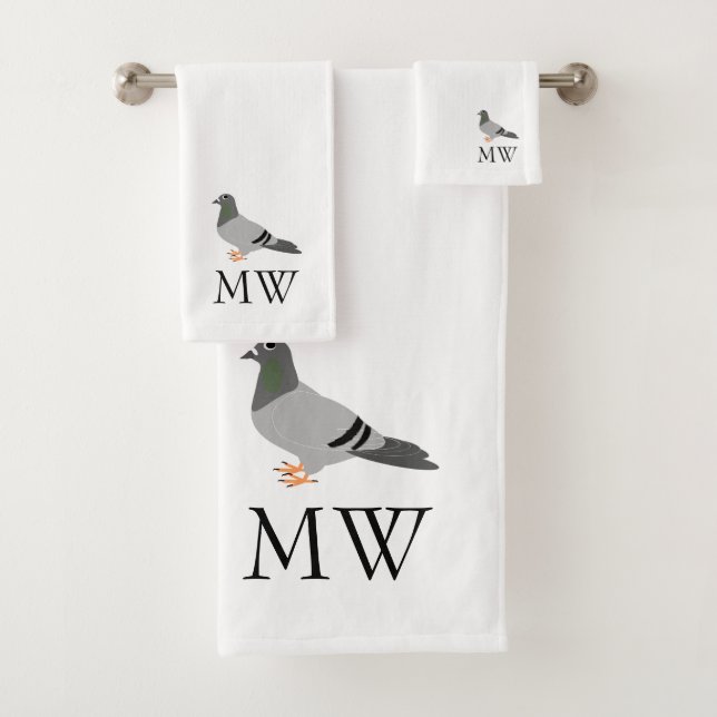 Pigeon Design Monogrammed Badhandtuch Set (Insitu)