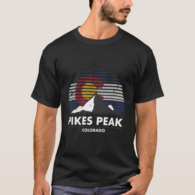Pikes Peak Colorado Flag Bergerlebnis T-Shirt (Vorderseite)