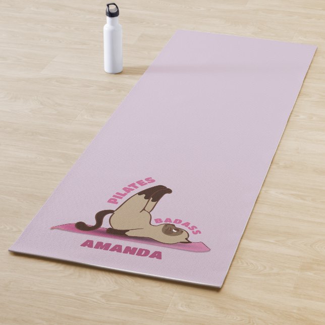 Pilates Badass Workout Kitty Cat Individuelle Name Yogamatte (Beispiel)
