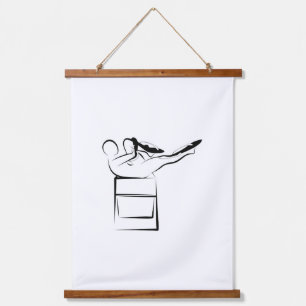 Pilates Single Leg Stretch Pose - Wunda Stuhl Wandteppich Mit Holzrahmen