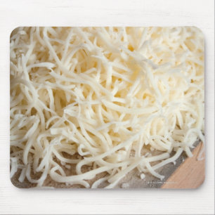 Pile von frischem Mozzarella-Käse. Mousepad