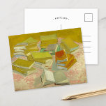 Piles französischer Romane | Vincent van Gogh Postkarte<br><div class="desc">Piles of French Novels (1887) von Vincent Van Gogh,  einem niederländischen Künstler,  der den Eindruck hinterlässt. Original-Kunstwerke sind ein Öl auf der Leinwand,  das Bücherstapel in lebhaften Gelbtönen darstellt. Verwenden Sie die Entwurfstools,  um einen benutzerdefinierten Text hinzuzufügen oder das Bild zu personalisieren.</div>