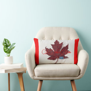 Pillow3-R&W(Maple Leaf-Bella-A)RFPMDesign ©️ 2024 Lendenkissen