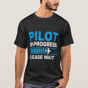 Pilot Fortschritt Flugschüler Luftfahrt Illustrati T-Shirt