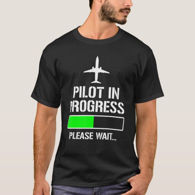 Pilot in der Funny Flight School T-Shirt (Vorderseite)