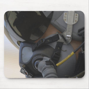 Pilot sitzt in seinem A-10 Thunderbolt II Mousepad