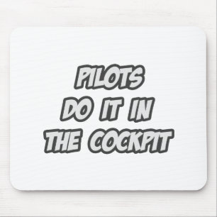 Piloten machen es im Cockpit Mousepad