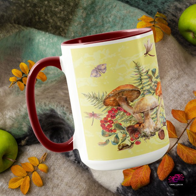 Pilze, Libellen, Motten und Schnecken Tasse (Coffee tastes better when the vibe’s right.)