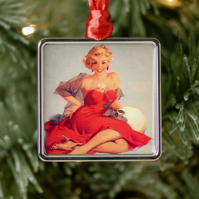 Pin Up Girl Red Dress and Rose Ornament Aus Metall (Baum)