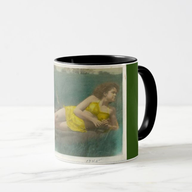 Pin-Up Mädchen Tasse (VorderseiteRechts)