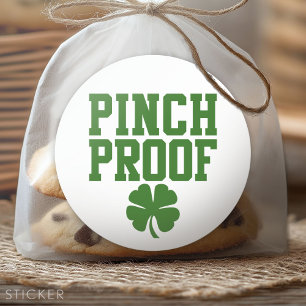 Pinch Proof mit St Patricks Day Kleeblatt Runder Aufkleber