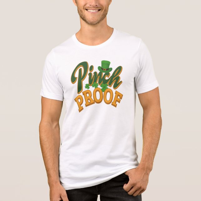 Pinch Proof St Patricks Day Celebration Gag Tri-Blend Shirt (Vorderseite)