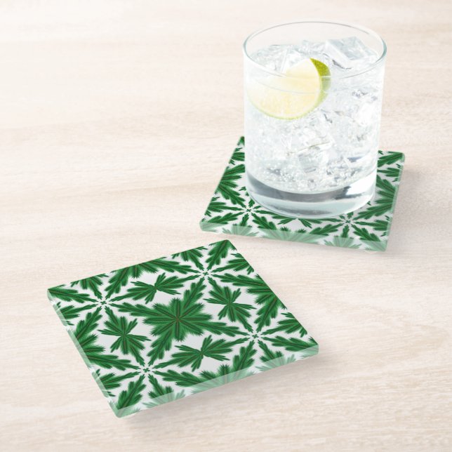 Pine Mandala Glass Untersetzer (Schrägansicht)