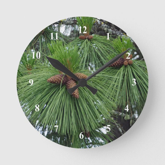 Pine Tree Clock Runde Wanduhr (Vorderseite)