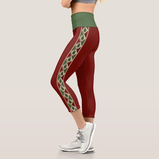 Pine Trees und Harlequin Capri Leggings (Links)