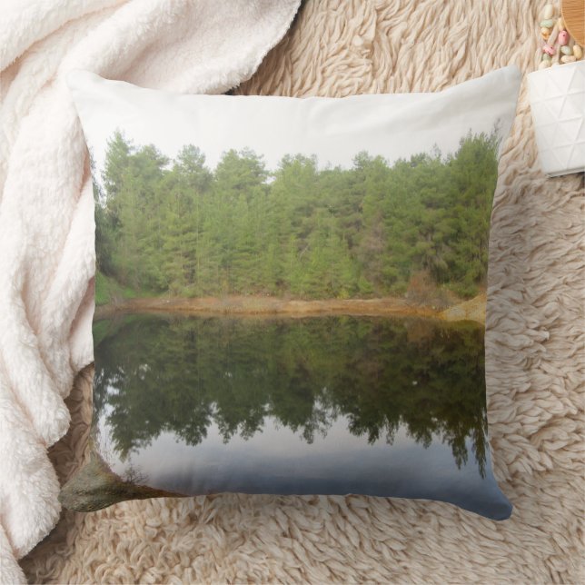 Pine Treflection Lake Kissen (Decke)
