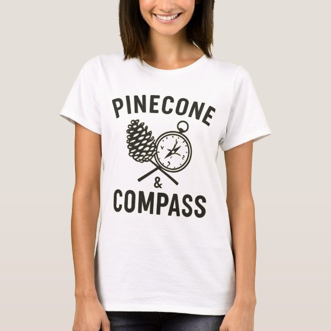 Pinecone Compass T - Shirt - Rustikaler Natur Expl (Vorderseite)