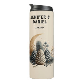 Pinecones und Crescent Moon Winter Liebe Thermosbecher