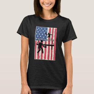 Ping Pong für Herren Tischtennis-Fahne-Seite T-Shirt