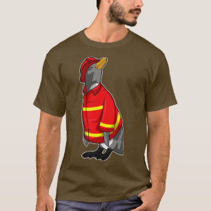 Pinguin als Feuerwehrmann mit Helmet T-Shirt