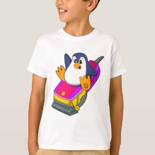 Pinguin als Friseur mit Razor T-Shirt