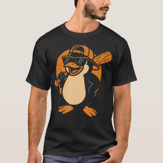 Pinguin Baseball Panda spielt Baseball T-Shirt