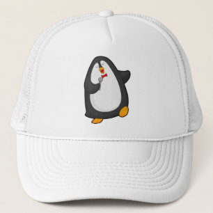 Pinguin beim Singen mit Mikrofon und Krawatte Truckerkappe