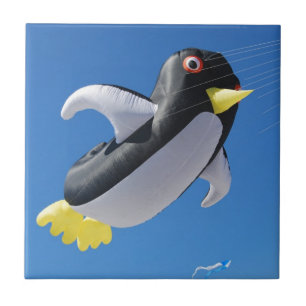 Pinguin-Drachen Fliese