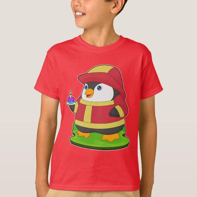 Pinguin Firefighter Birthday Fire Department T-Shirt (Vorderseite)