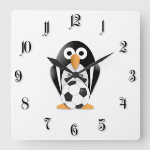 Pinguin mit Fußball Quadratische Wanduhr