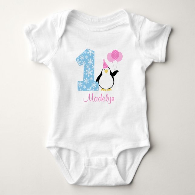 Pinguin Pink Blue Girl Winter Onederland Geburtsta Baby Strampler (Vorderseite)
