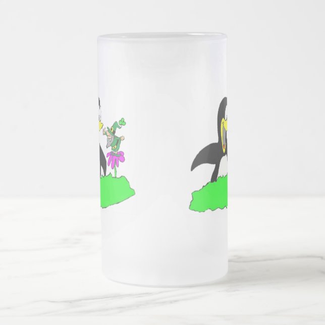 Pinguin und Leprechaun Mattglas Bierglas (Mittel)