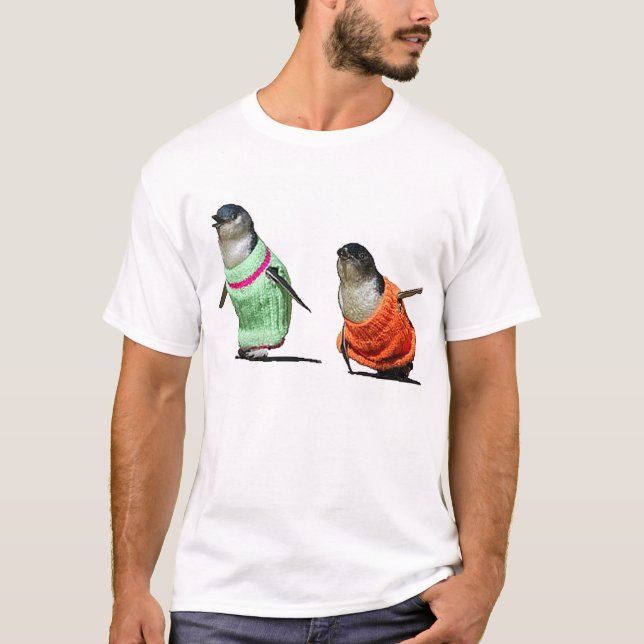 Pinguine in den Strickjacken T-Shirt (Vorderseite)