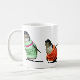 Pinguine in den Strickjacken Tasse