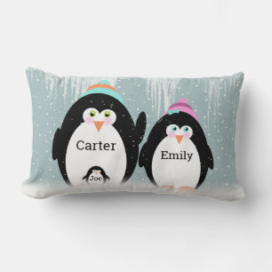 Pinguinfamilie in Schneeflocken Wurfkissen Lendenkissen