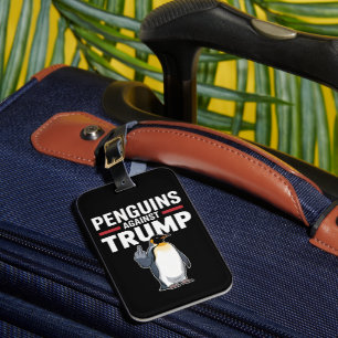 Pinguinflossen hoch Widerstehen Pinguinen gegen Tr Gepäckanhänger