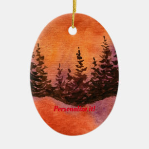 Pinien auf einem Hügel mit weichem rotem Sonnenunt Keramik Ornament