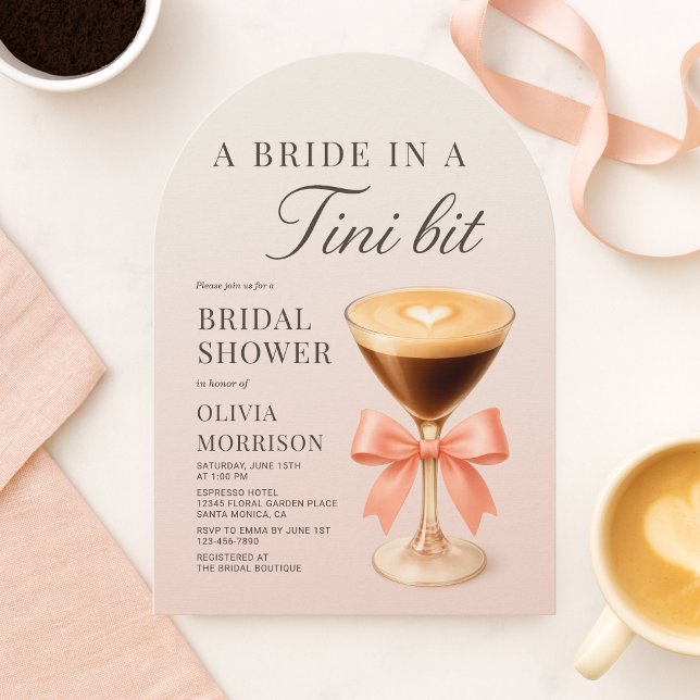 Pink A Bride in a Tini Bit Coquette Bridal Shower Einladung (Von Creator hochgeladen)