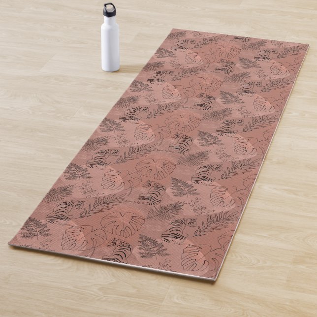 Pink And Black Botanical Line Art Tiger Pattern Yogamatte (Beispiel)