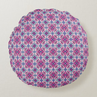 Pink and Blue Tile Design Rundes Kissen
