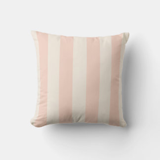 Pink and Cream Bold Stripe Kissen