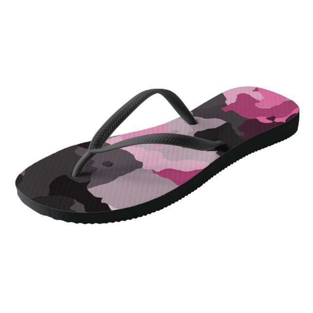 pink and gray camo flip flops (Schrägansicht)