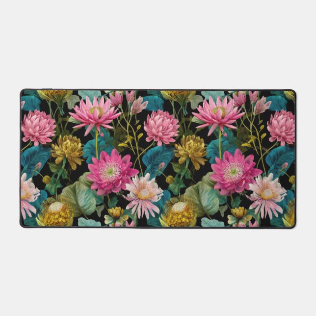 Pink and Green Lush Tropical Pattern Botanical Schreibtischunterlage (Vorderseite)