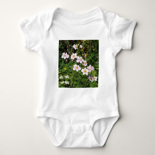 Pink Anemones Baby Strampler (Vorderseite)