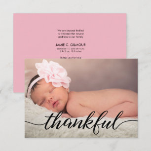 Pink Baby Announction Dankbares Script, schwarz Einladung